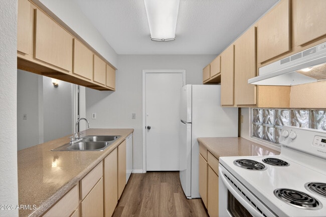 Photo - 16033 N 25th St Unit 207