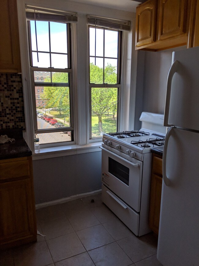 Photo - 430 Union St Unidad 35E