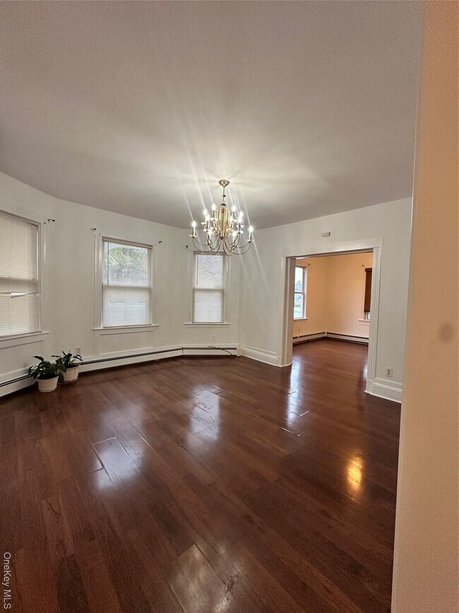 Photo - 37 Redmond Ave