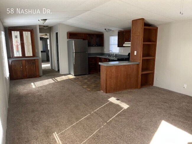 Building Photo - 58 Nashua Dr