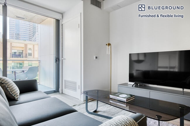 Photo - 1027 Wilshire Blvd Unidad SI FL8-ID556