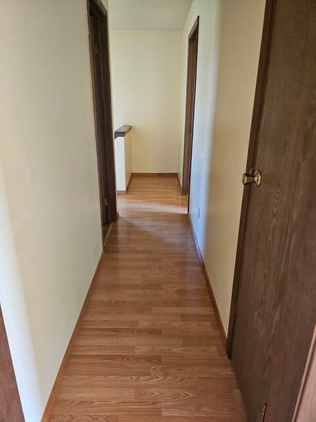 Photo - 6958 Winchester Dr Unit 6960