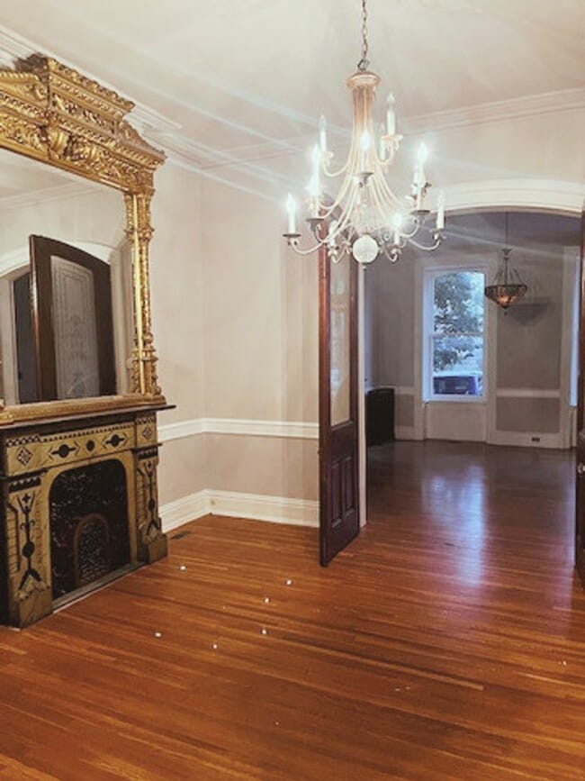 Photo - 327 E Market St Unit #1