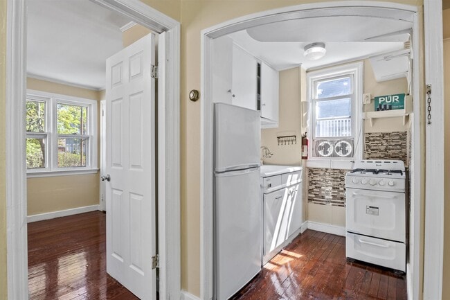 Photo - 90 W 43rd St Unit 3