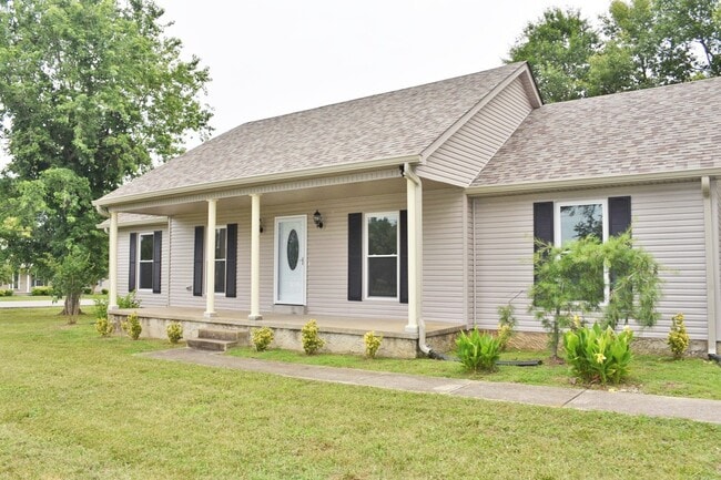 Photo - Beautifully remodeled 4BR/2BA one level home in M'boro, triple Rockvale schools!