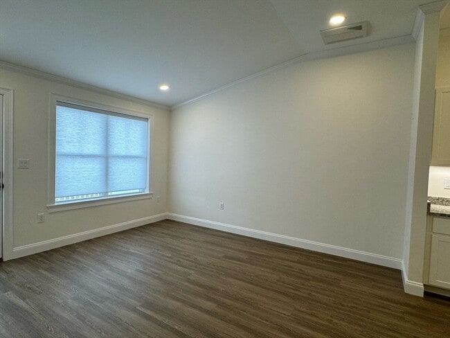 Photo - 7 E Dexter Ave Unit 40