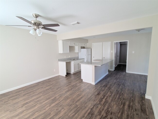 Photo - 1960 Upland Dr