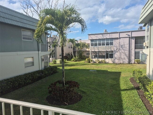 Photo - 278 Flanders F Unit 278