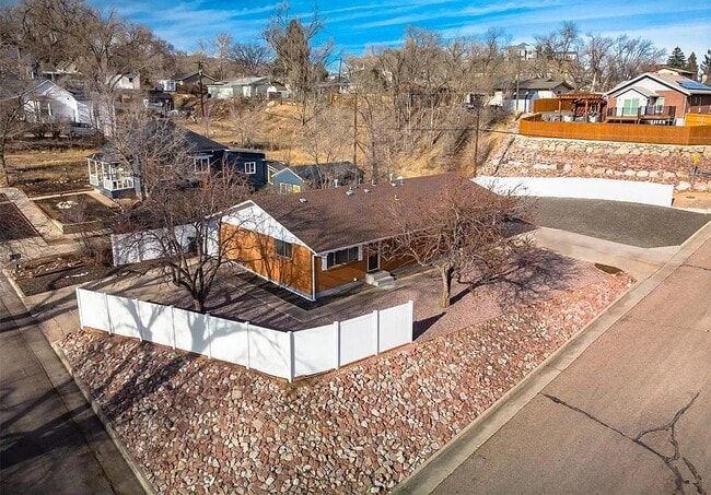 Building Photo - 104 N 25th St Rental