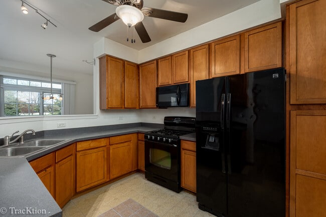 Photo - 104 Concord Dr S