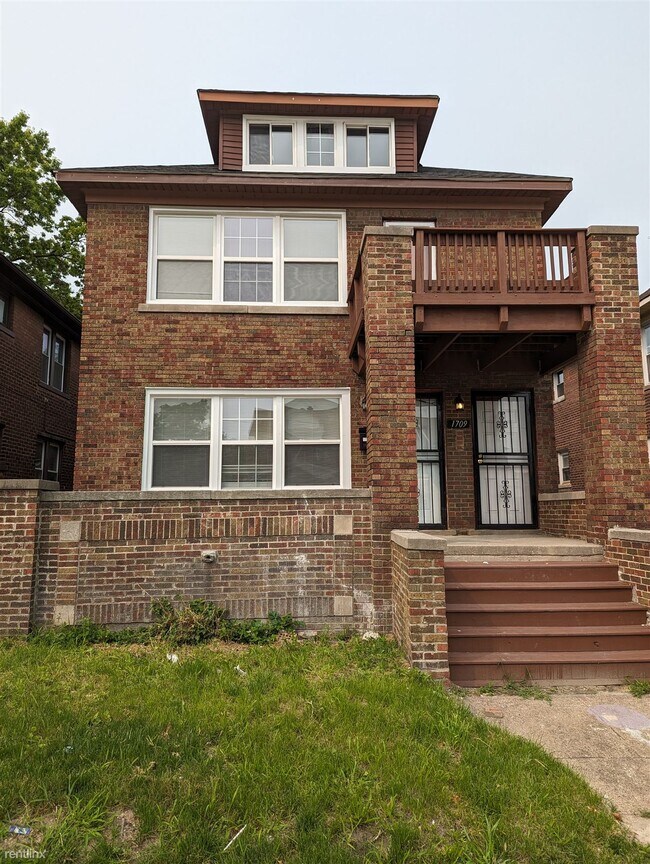 5 br, 2 bath House - 1709 Central St - 5 br, 2 bath House - 1709 Central St