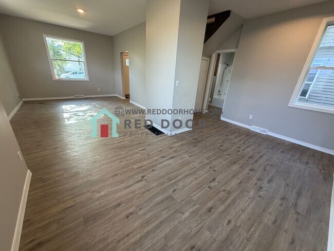 Photo - 608/610 7th St. N. - M Unit 610 7th St. N. - M