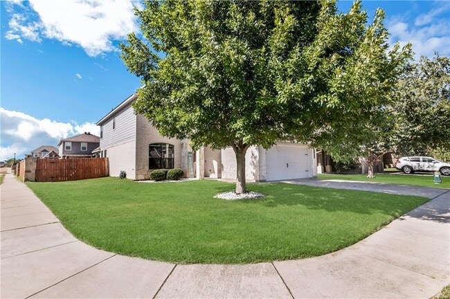 Photo - 3418 Castleton Dr