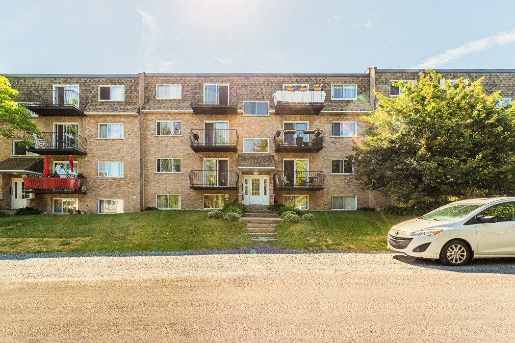 Photo - 305 Rue Pineault