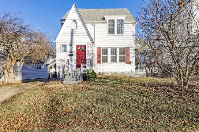 Building Photo - 3924 Washington Ave