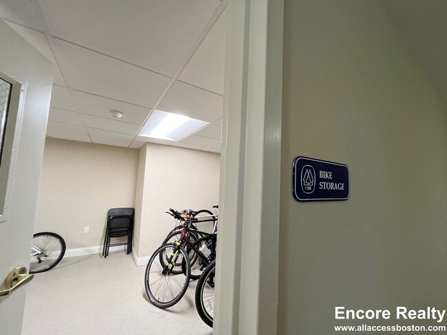 Photo - 24 Chauncy St Unit 18