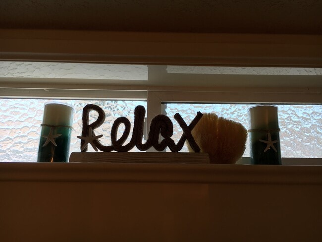 Photo - 1344 Benjamin Ct Unit Cozy Two Room Apartment