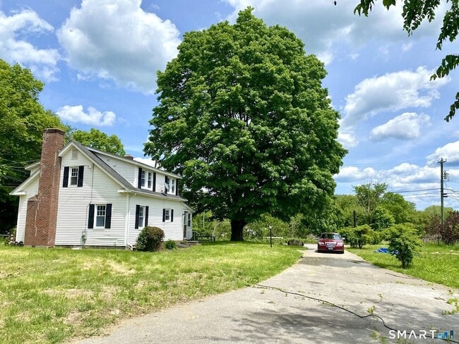 Photo - 589 Old Hartford Rd