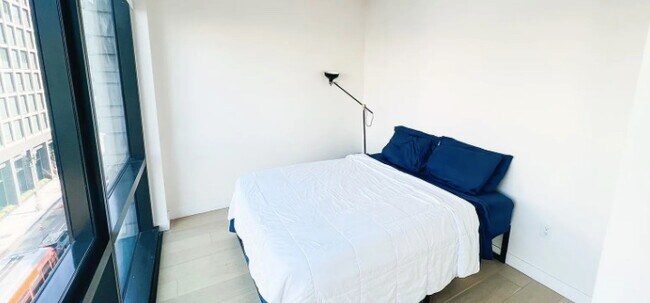 Building Photo - 400 S Broadway Unit 502 Rental
