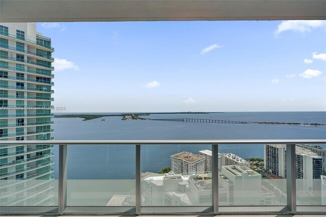 Photo - 1300 Brickell Bay Dr Unidad 3902