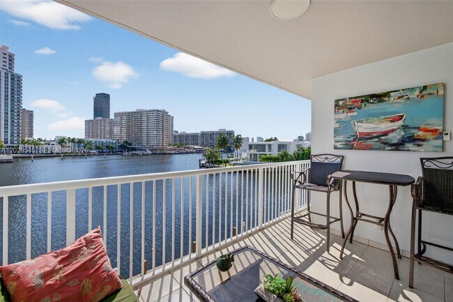 Photo - 121 Golden Isles Dr Unit 205