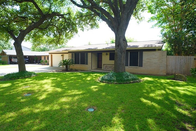 Photo - Updated Northeast Park Home Near Loop 410 - Realtor Commission: $500