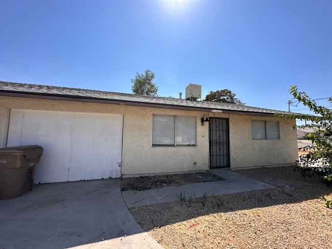 Photo - 16260 Orange St Unit C