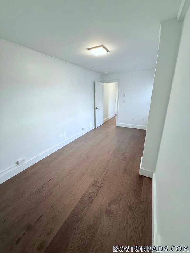 1200 Massachusetts Ave Unit 410