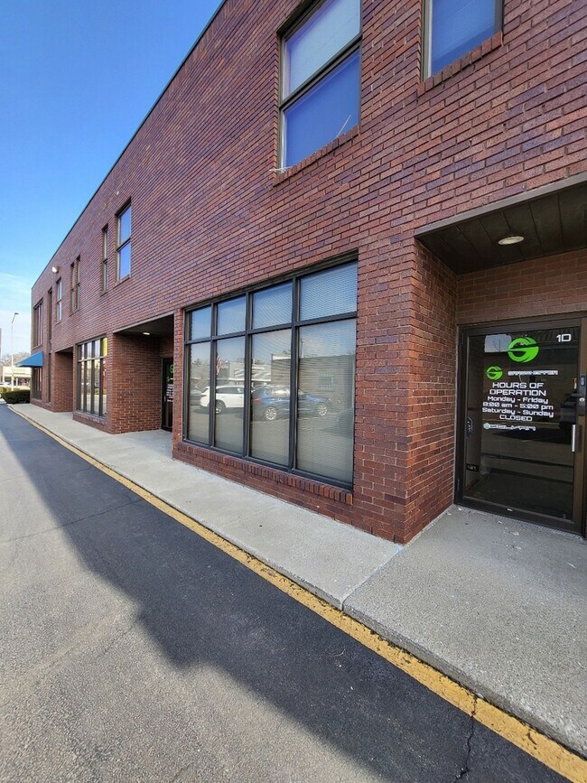 Photo - 7851 Ogden Ave