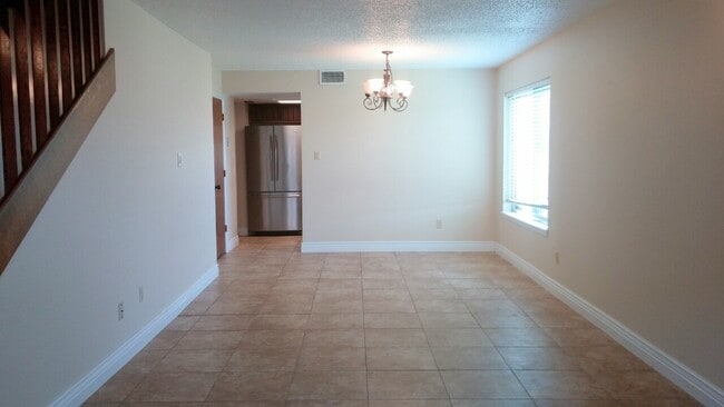 Photo - NORTHEAST COLONIAL PARK CONDOMINIUM