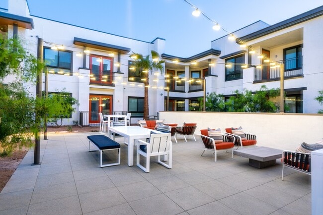 Everleigh Palm Desert 55+ Active Adult Apartment Homes