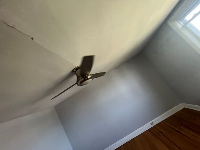 Photo - Charming Modern 3 Bedroom w/ Washer & Dryer & Optional 4th Bedroom in Basement | Overbrook