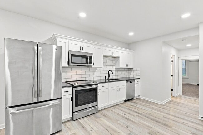 Photo - 1890 Water St Unit Apt 1