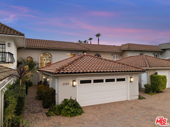 Photo - 2305 Canyonback Rd