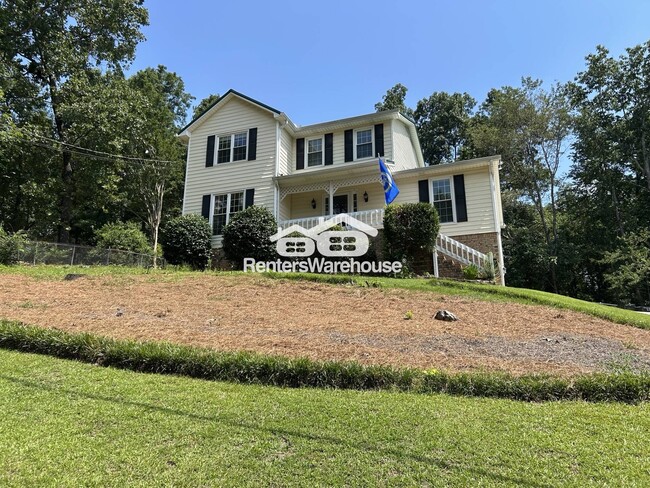 Building Photo - 2501 Crestwood Cir
