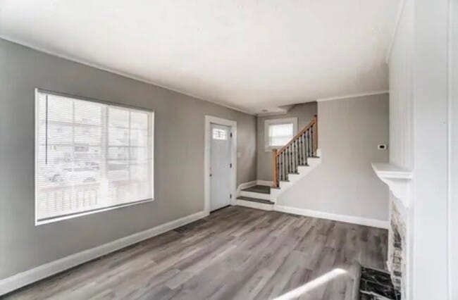 Photo - 402 S Richardson Ave