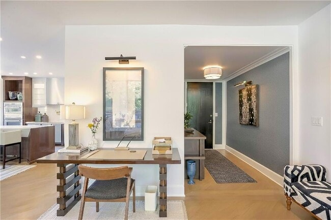 Photo - 2575 Peachtree Rd NE Unit 7G