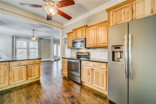 Photo - 121 Brown St