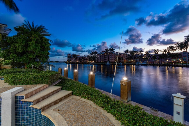 Photo - 155 SE Spanish Trail