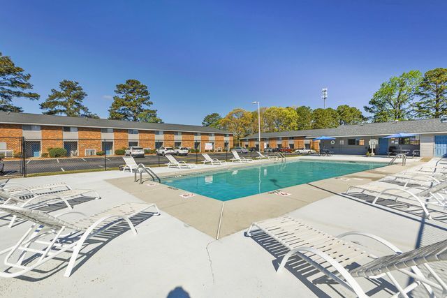 Amora East Townhomes