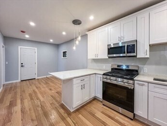 Photo - 22-24-24 Shelby St Apartment Unit 3