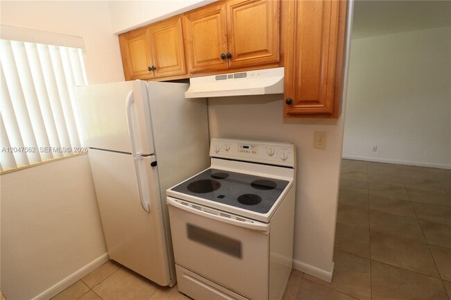 Photo - 1708 N 16th Ave Unit 2