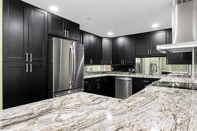 Photo - 1 Beach Dr SE Unit 1112
