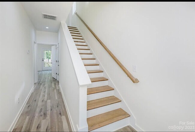 Photo - 2015 Mincey St