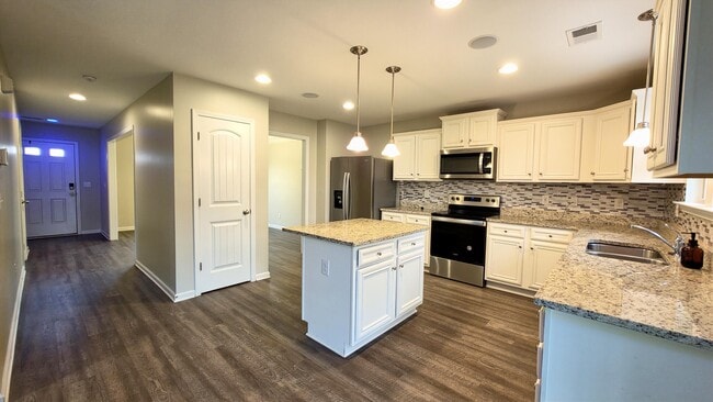 Photo - 147 Niblick Dr