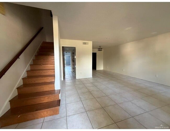 Photo - 12 Wichita Ave