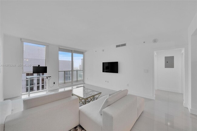 Photo - 253 NE 2nd St Unit 3106