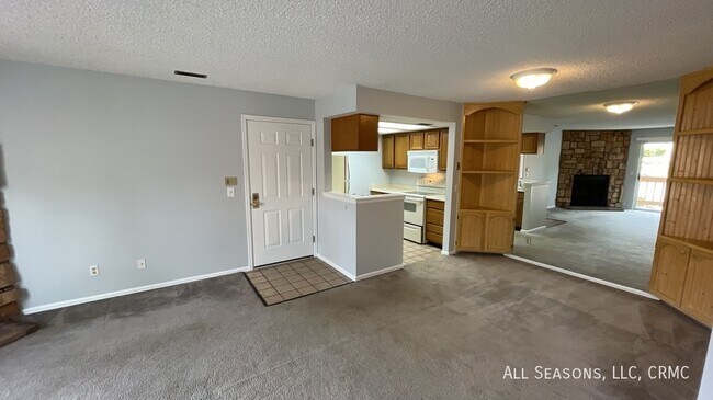 Photo - 914 Tenderfoot Hill Rd Unit 104