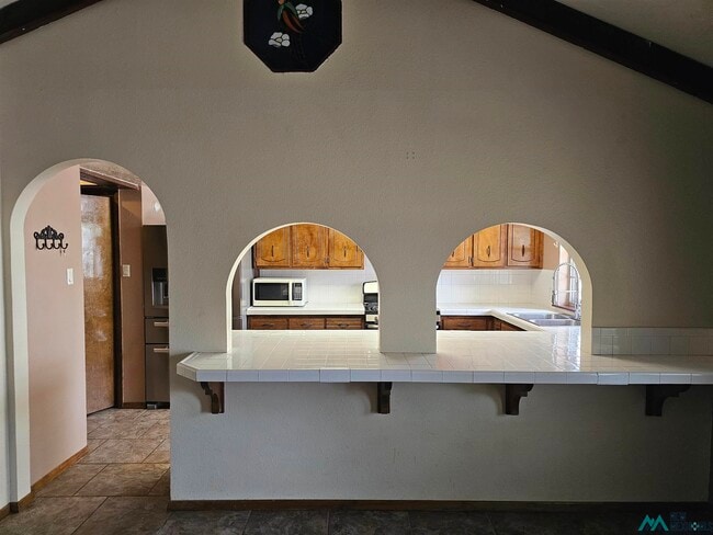 Photo - 1600 Arcineiga Dr