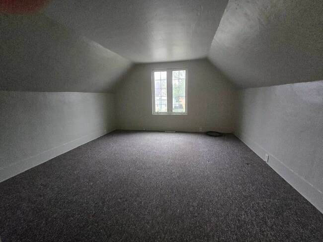 Photo - 114 W Main Ave